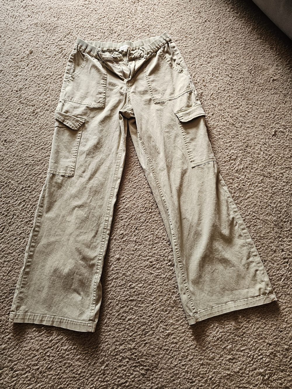 Ultra Flirt khaki cargo pants